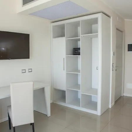 Dolce Stella 3* Torre Melissa