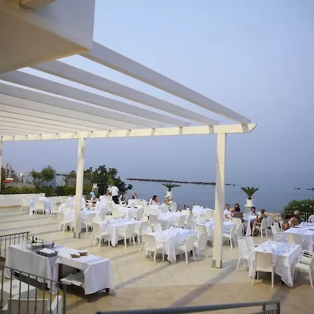 Dolce Stella Torre Melissa